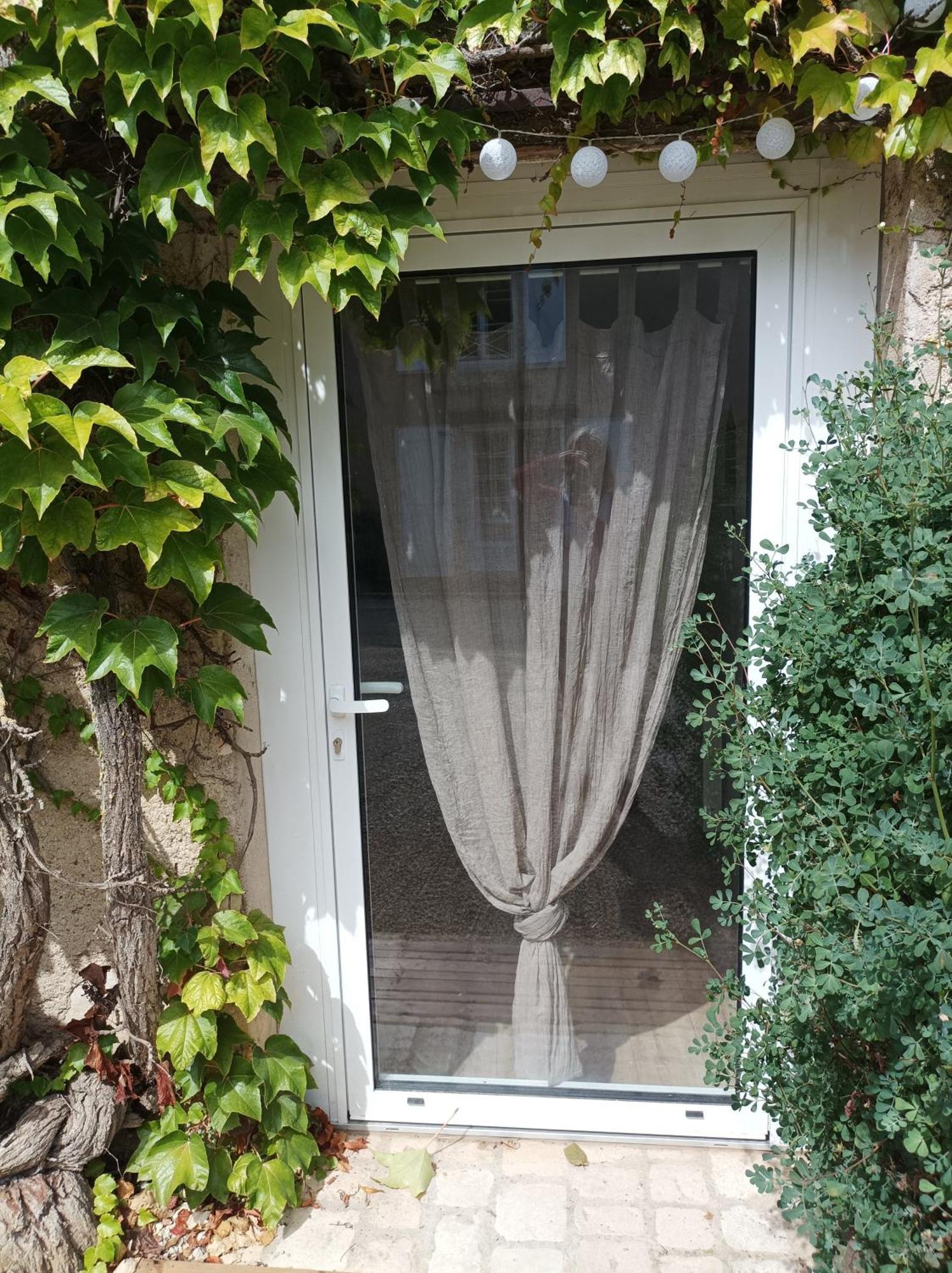 Gite De Charme - 3 Chambres, 5 Lits - De 4 A 7 Personnes Avanton Exterior foto